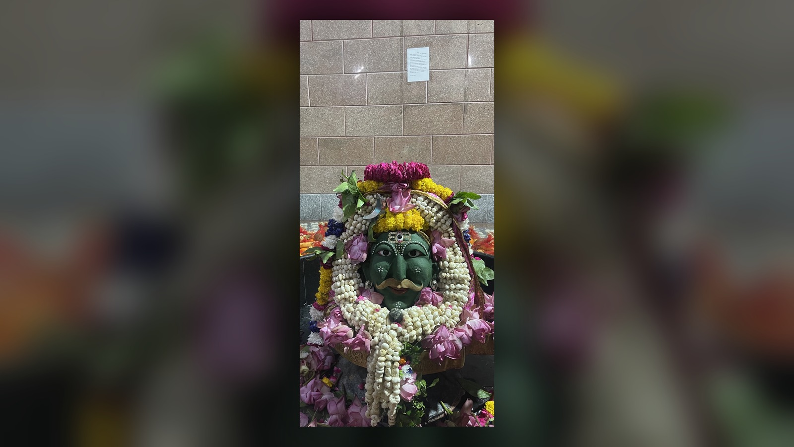 मंदिर की तस्वीर